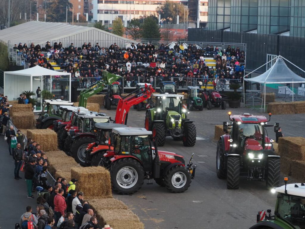 trattori a EIMA